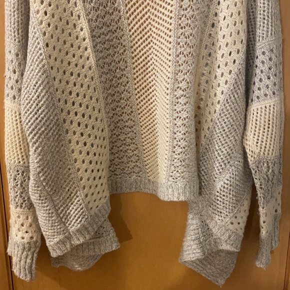 Torrid Color Block Open Stitch Open Front Cardigan Sweater Gray Cream Plus 1X - Picture 11 of 12